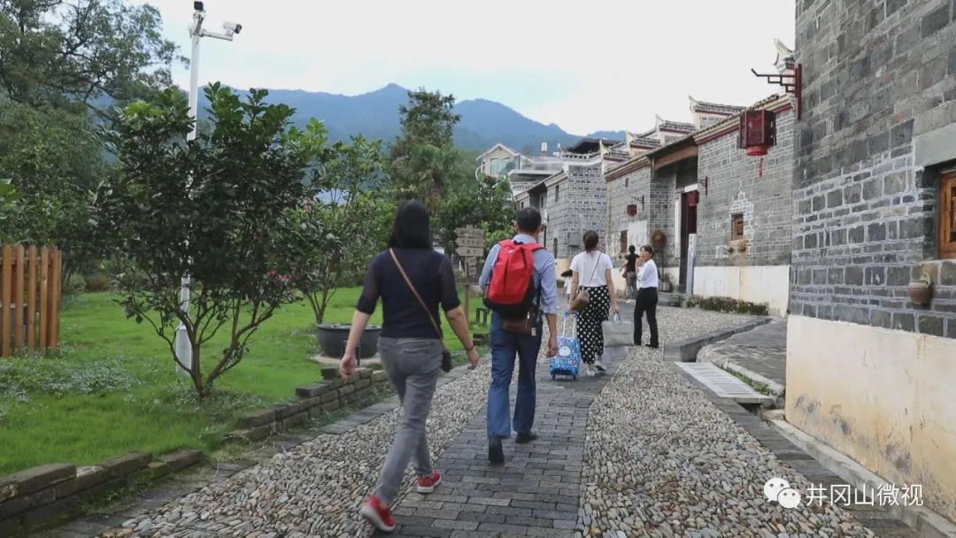 國慶假期井岡山旅游民宿經(jīng)濟(jì)持續(xù)火爆